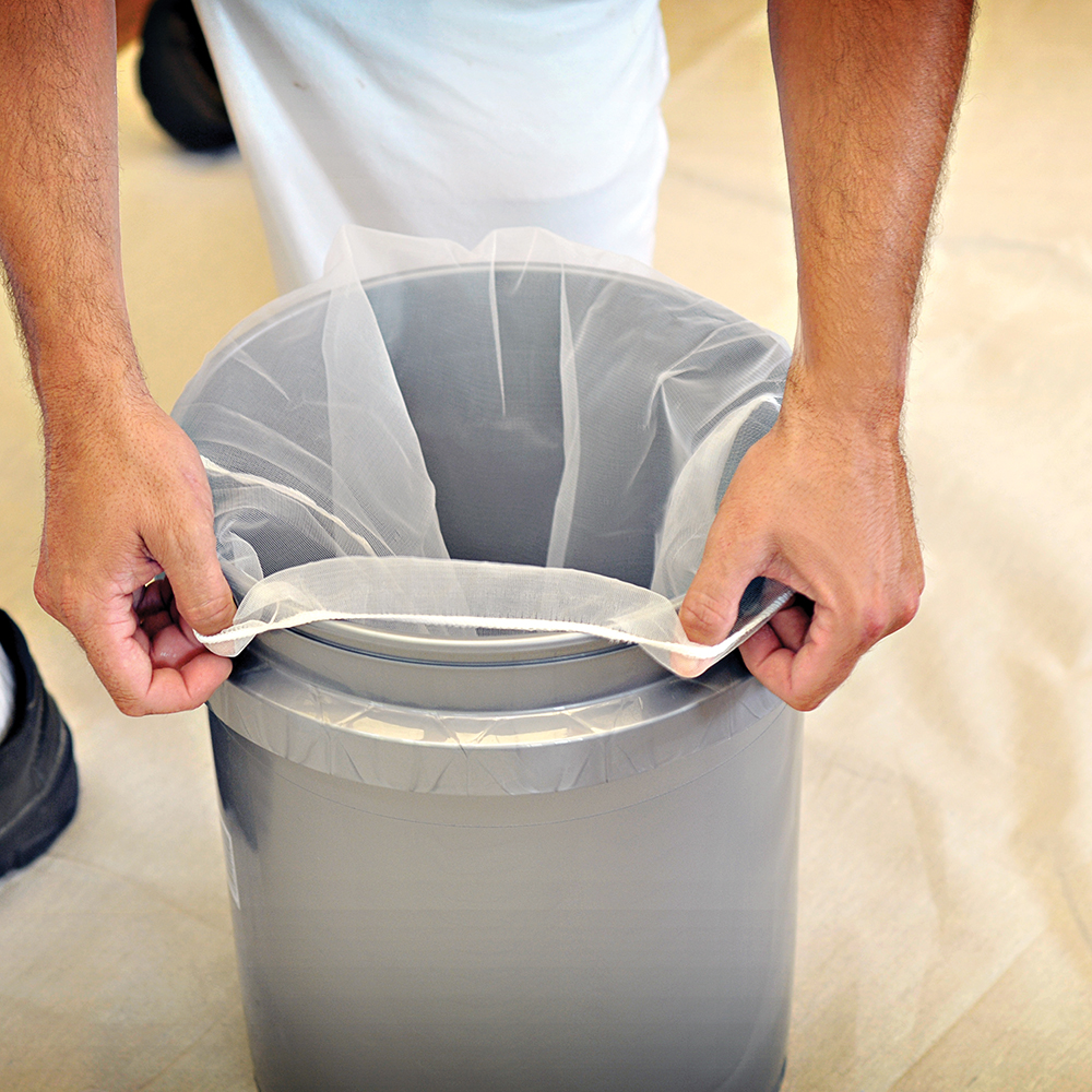 36-Pack of 5 Gallon Trimaco 11523 SuperTuff Elastic-Top Strainers, Regular Mesh, 5-Pack - Image 2