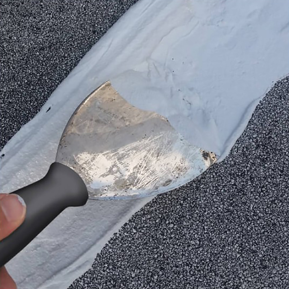 Pallet (60 ct) of 2 Gal Gaco GP1500‐2 White GacoRoof Silicone Roof Patch - Image 5